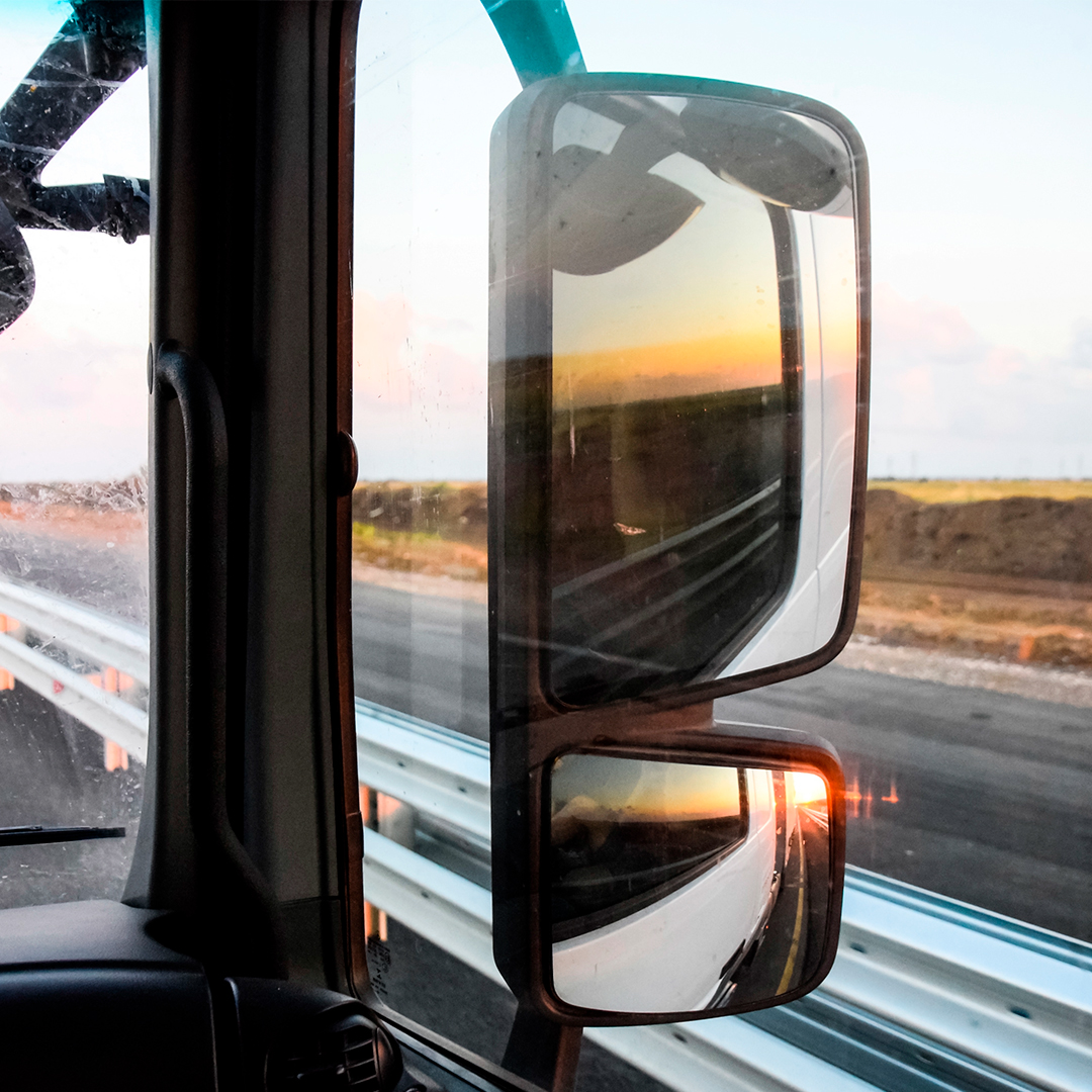 ESPEJO LATERAL MERCEDES BENZ  ACTROS MP2/MP3 - Image 2