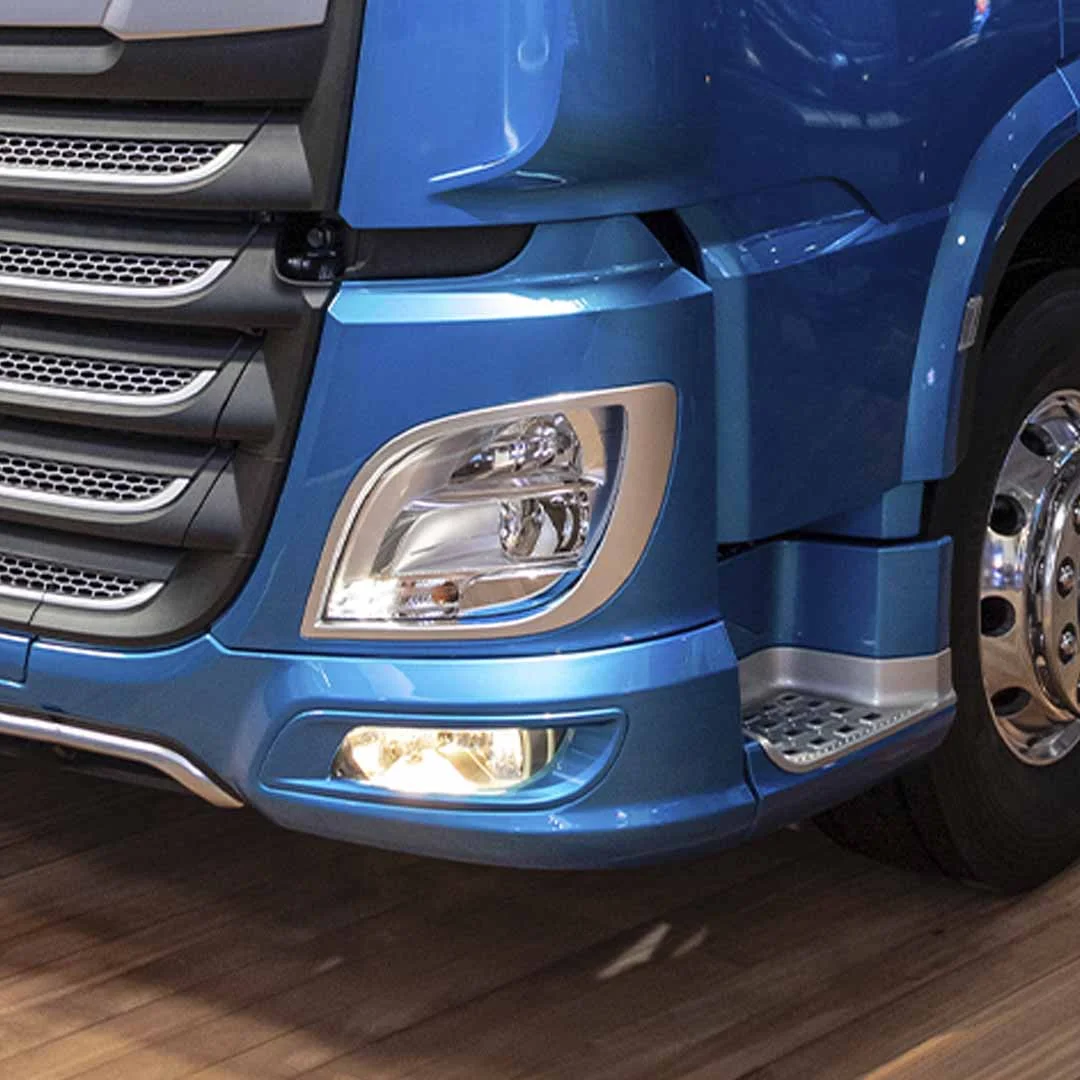 FOCO NEBLINERO CAMION DAF XF Y CX EURO 6 - Image 4