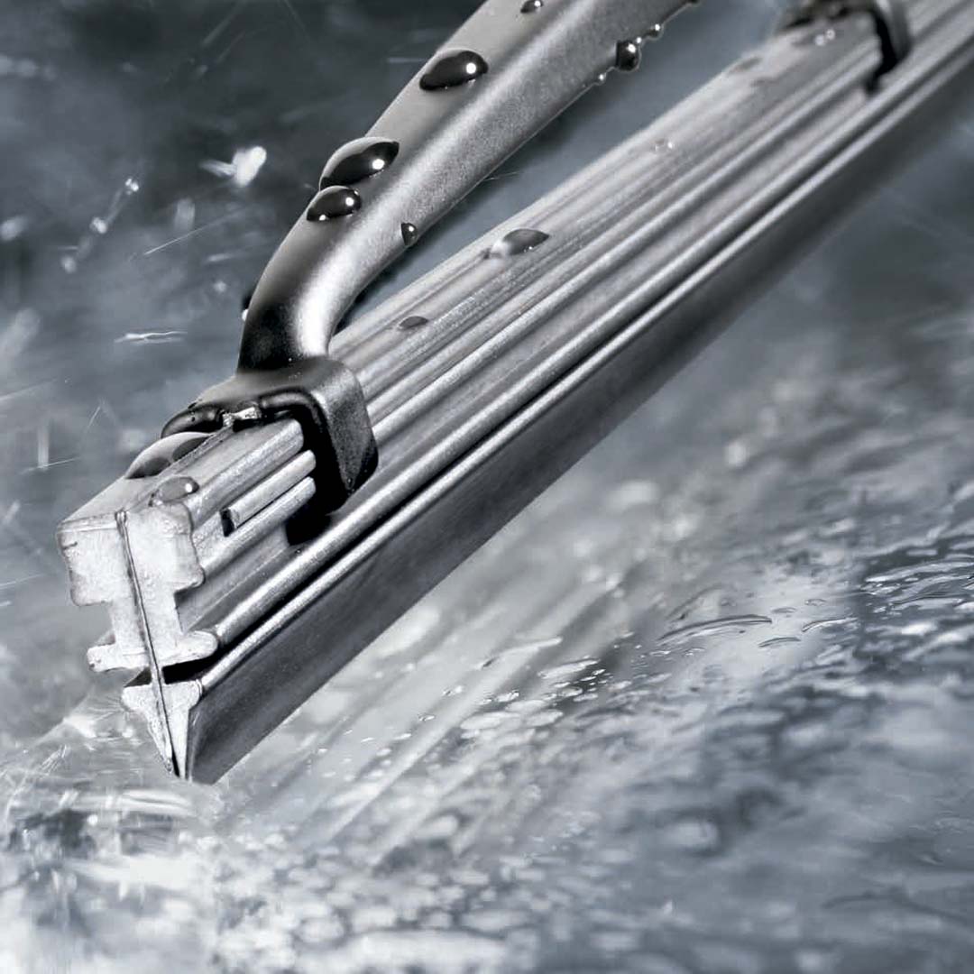 PLUMILLA LIMPIAPARABRISAS 24" HELLA - Image 2